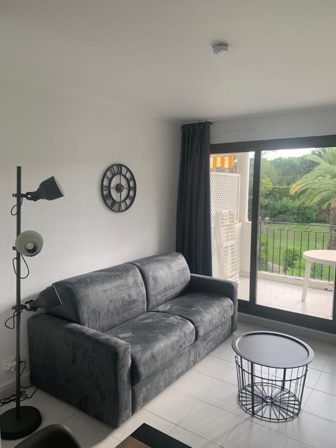 Appartement Agreable En Bord De Mer 빌프랑슈쉬르메르 외부 사진