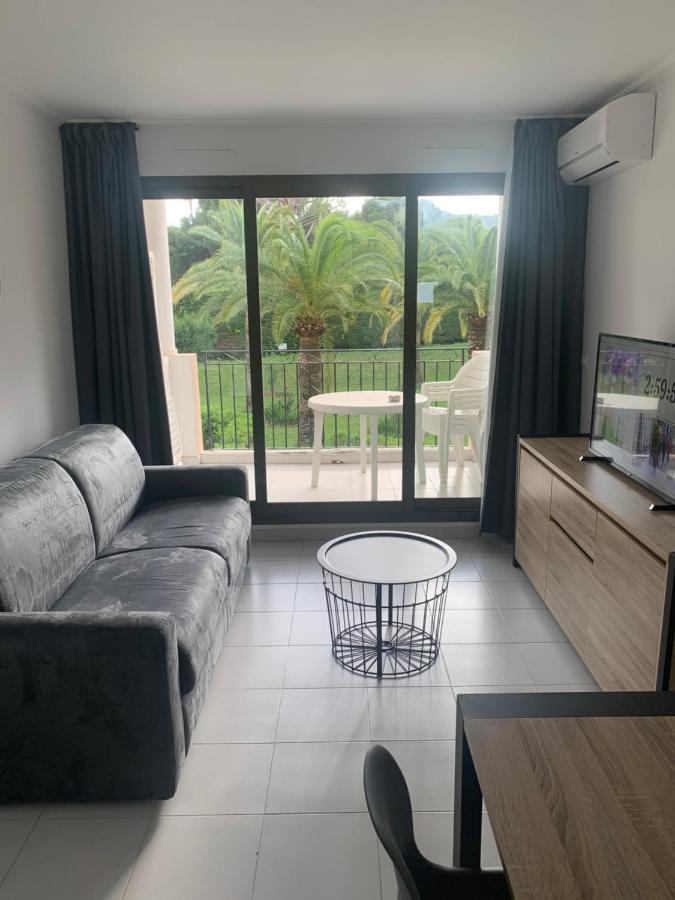 Appartement Agreable En Bord De Mer 빌프랑슈쉬르메르 외부 사진